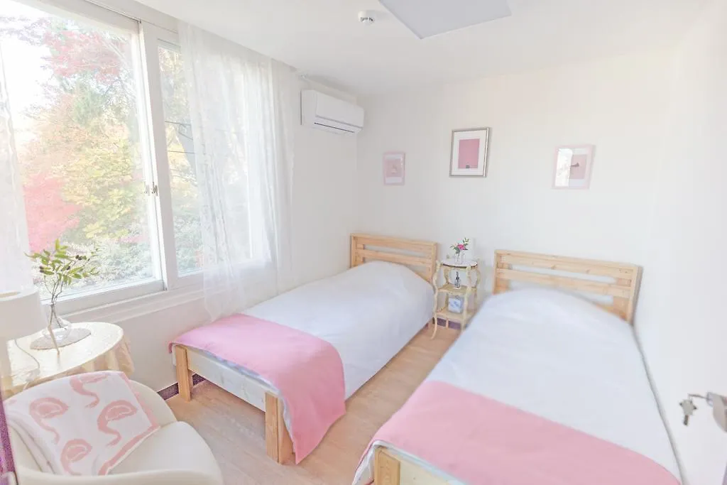 Eehwa Hue Guesthouse Seoul